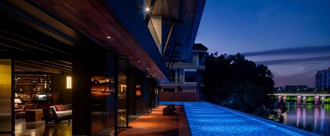 ”！拾贰澜非遗酒店让度假住进文化里新葡京